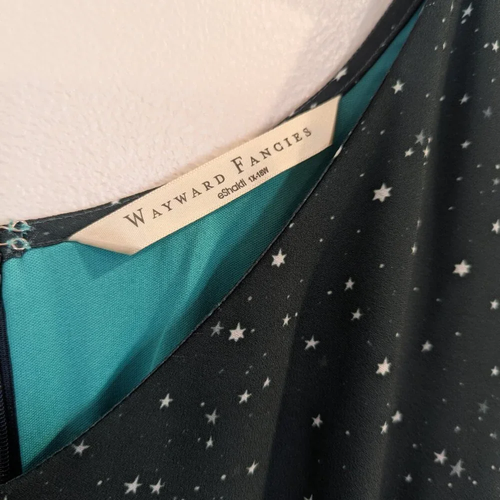 ESHAKTI Wayward Fancies Ombre Star Print Dress 1X-18W Crepe Pleated Empire Waist - Picture 7 of 11